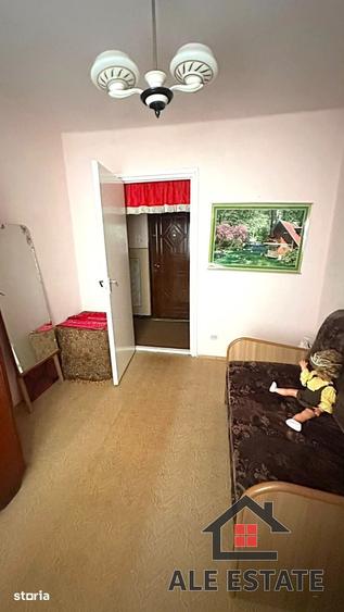 Apartament 3 camere cu balcon, etaj 2 din 4, zona Kaufland (Turda) - 4