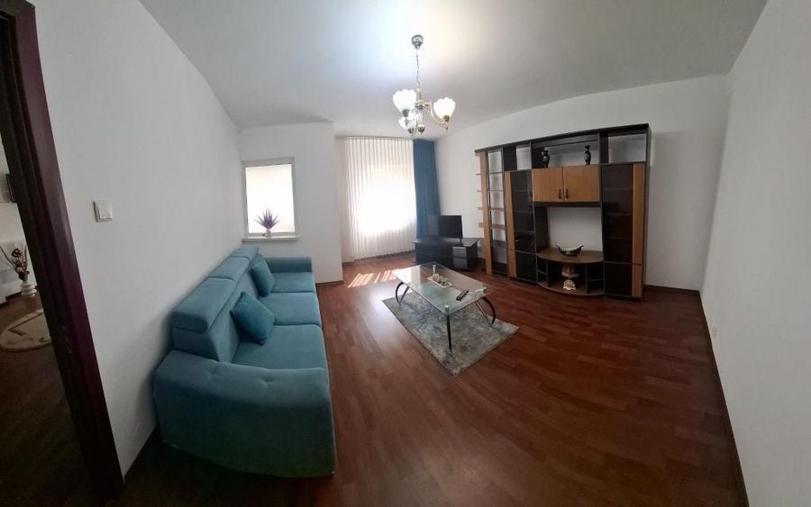 Apartament cu 2 camere decomandat în Exterior Vest