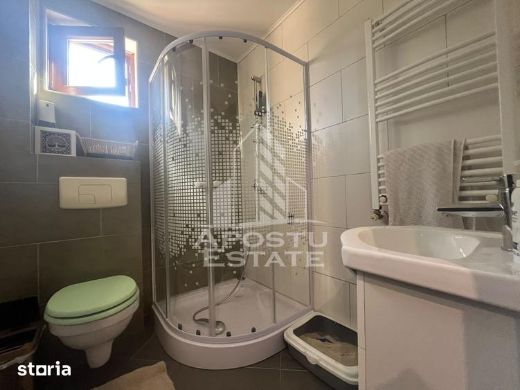 Casă cu 5 camere cu Teren 424 Mp în Frumușeni