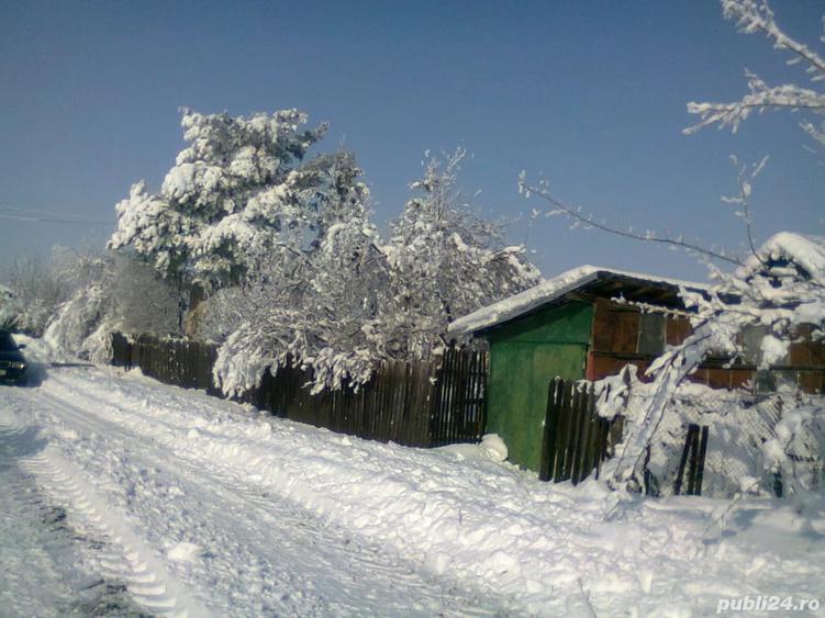 Casă cu 4 camere cu Teren 13000 Mp în Oncești