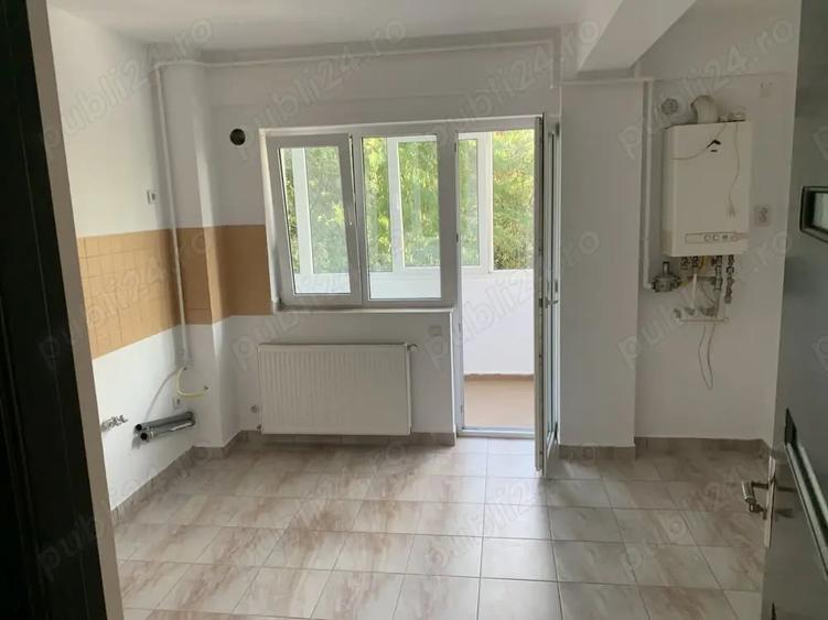 Apartament cu 2 camere decomandat în Ozana