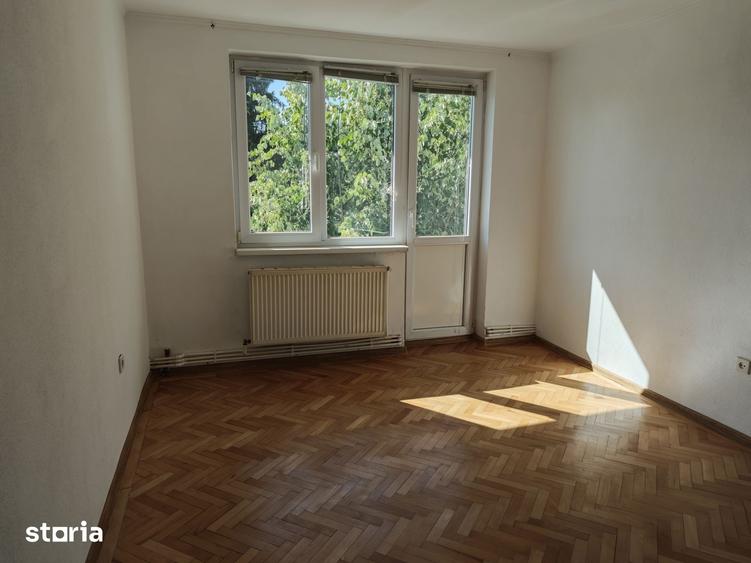 Apartament cu 2 camere semidecomandat în Trivale