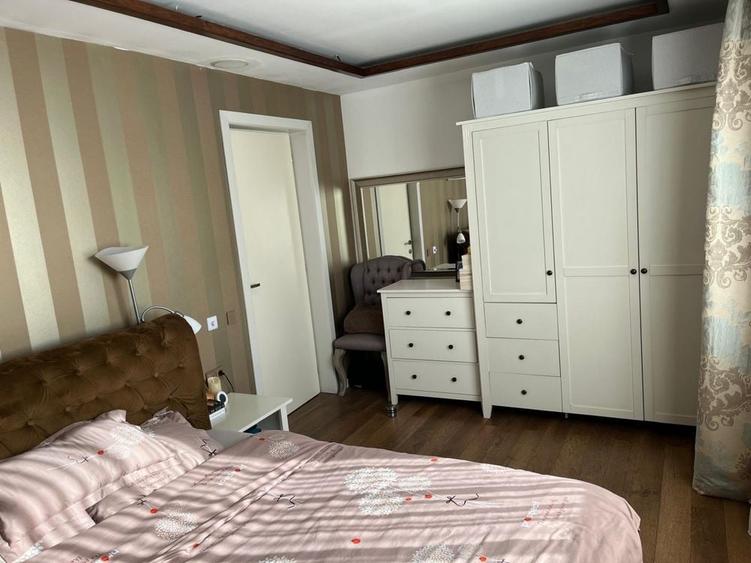 Casă cu 4 camere în Crihan