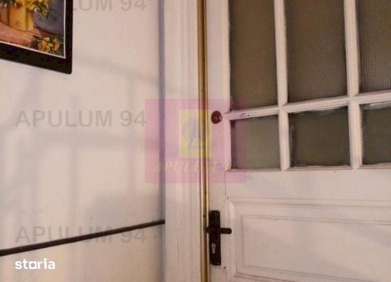 Apartament cu 9 camere în Cotroceni