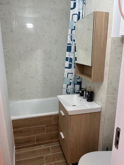 Apartament cu 2 camere decomandat în Păcurari