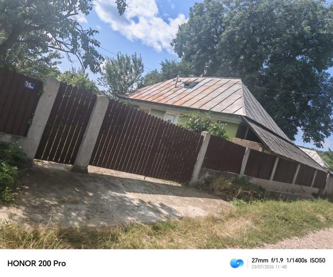 Casă individuală cu 2 camere cu Teren 1000 Mp în Băhnișoara