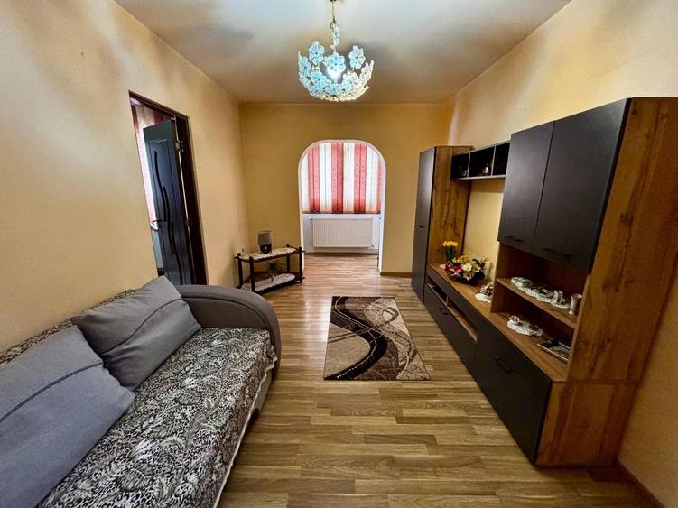 Apartament cu 2 camere nedecomandat în Malu Roșu