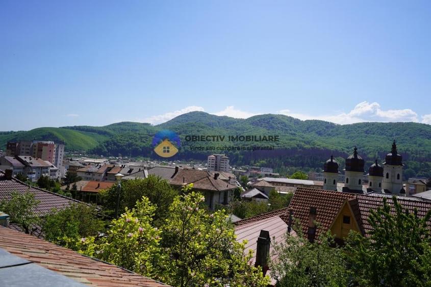 Oferta unica in Piatra Neamt ! Casa si teren zona centrala , strada Castanilor - 1