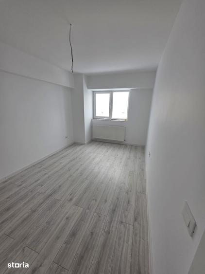 Apartament cu 2 camere decomandat în Galata
