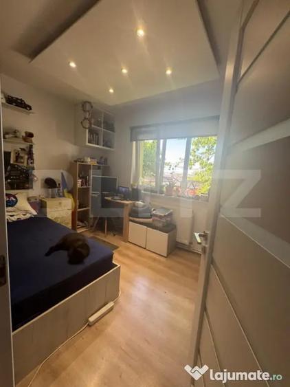 Casă cu 7 camere cu Teren 600 Mp în Central