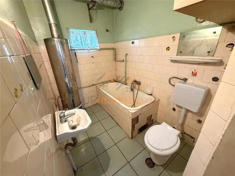 Casă cu 3 camere cu Teren 975 Mp în Sântimreu