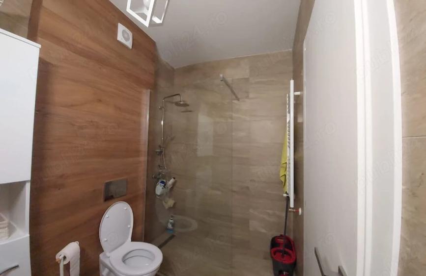 Apartament cu 2 camere decomandat în Berceni