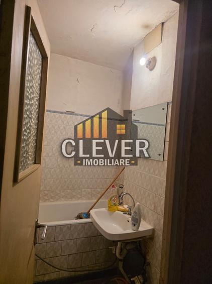 Apartament cu 3 camere decomandat, mobilat în Ozana
