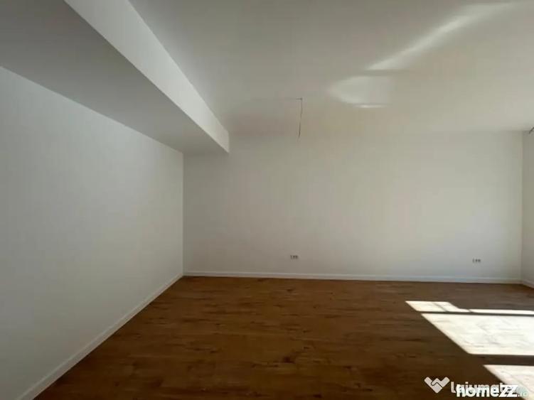 Apartament cu 2 camere decomandat în Tunari