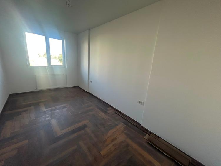 Apartament cu 2 camere decomandat în Berceni