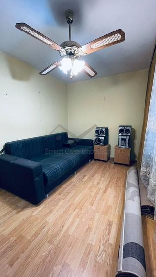 Apartament cu 2 camere semidecomandat în Podu Roș