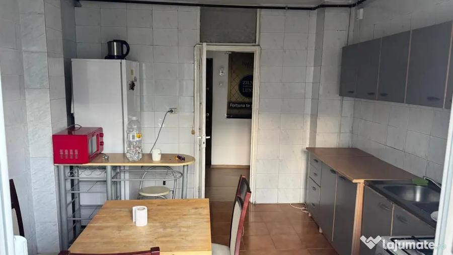 Apartament cu 2 camere decomandat în Lujerului