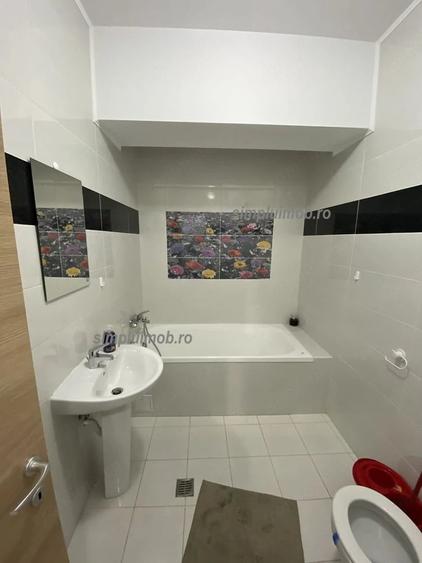 Apartament cu 2 camere decomandat în Olteniței