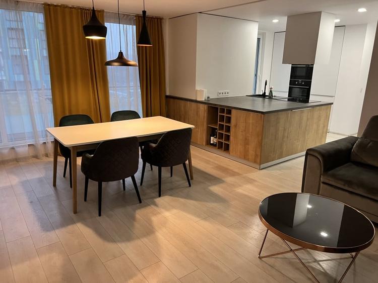 Apartament cu 3 camere semidecomandat în Gheorgheni