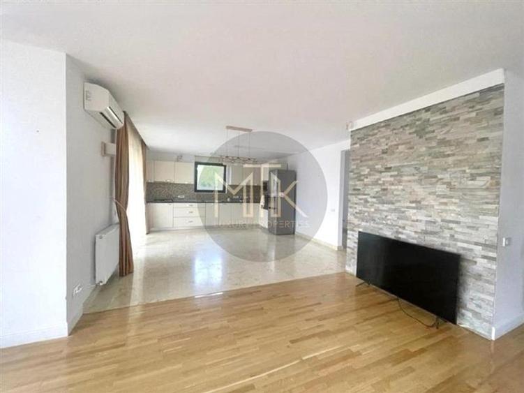 Duplex cu 6 camere cu Piscina în Pipera