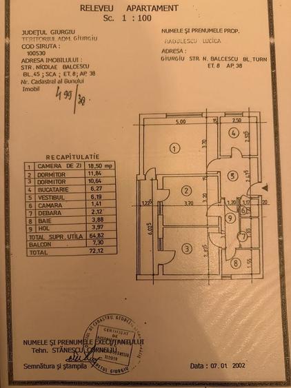 Apartament cu 3 camere decomandat în Uiești
