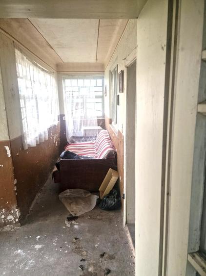 Casă individuală cu 2 camere cu Teren 5500 Mp în Lemniu