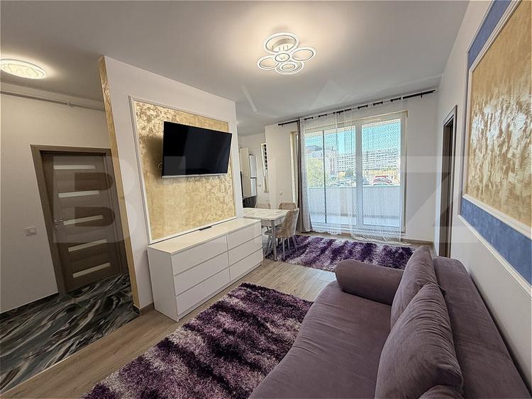 Apartament cu 2 camere semidecomandat, mobilat în Florești