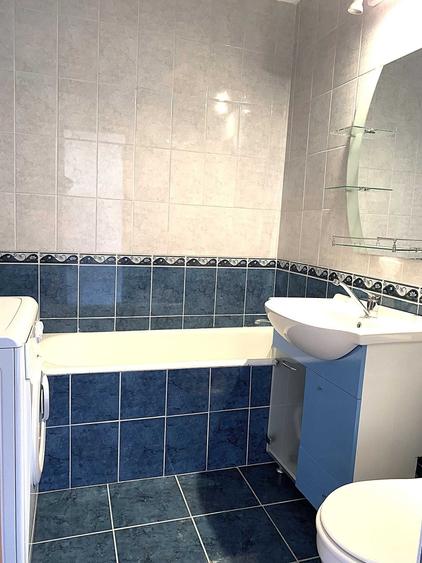 Apartament spatios 4 camere, decomandat, 2 bai, mobilat si utilat Calea Victoriei - 7