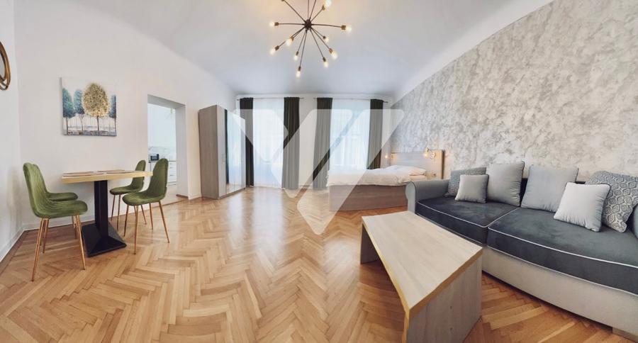 Apartament cu 2 camere semidecomandat, mobilat în Central