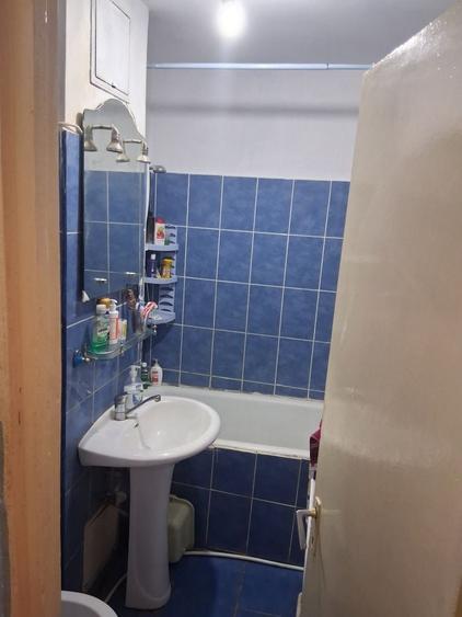 Garsonieră decomandată în Valea Rosie