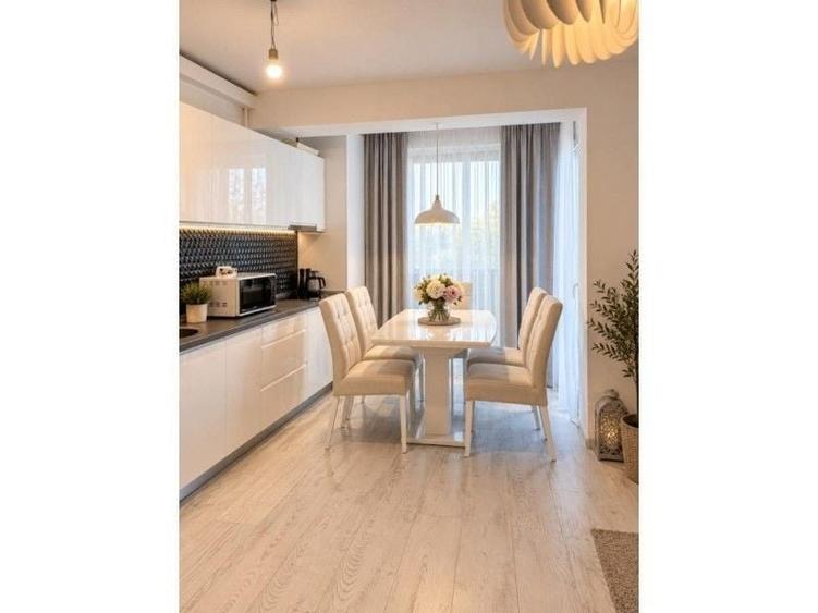 Apartament cu 3 camere în Soarelui