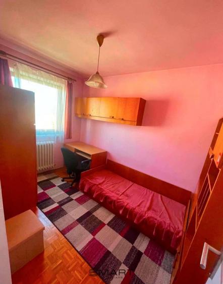 Apartament cu 3 camere decomandat în Ștrand