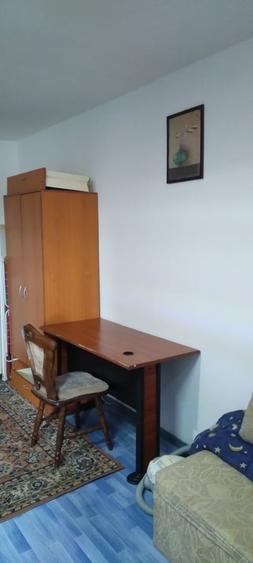 Garsonieră decomandată în Uverturii