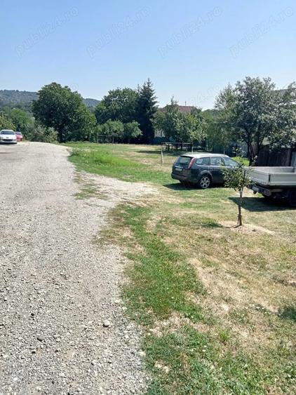 Teren de 913 mp, în Podu Vadului