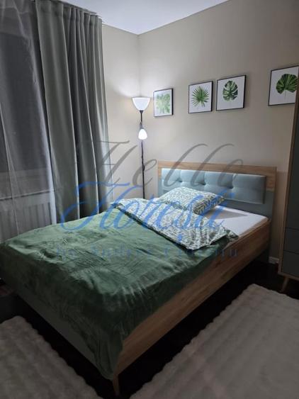 Apartament cu 3 camere semidecomandat în Florești
