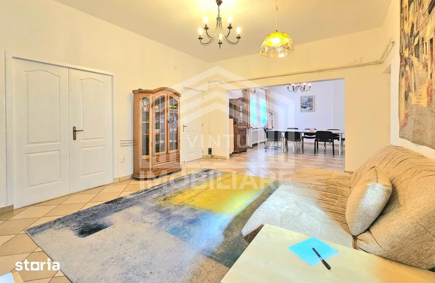 Apartament cu 4 camere în Moșilor