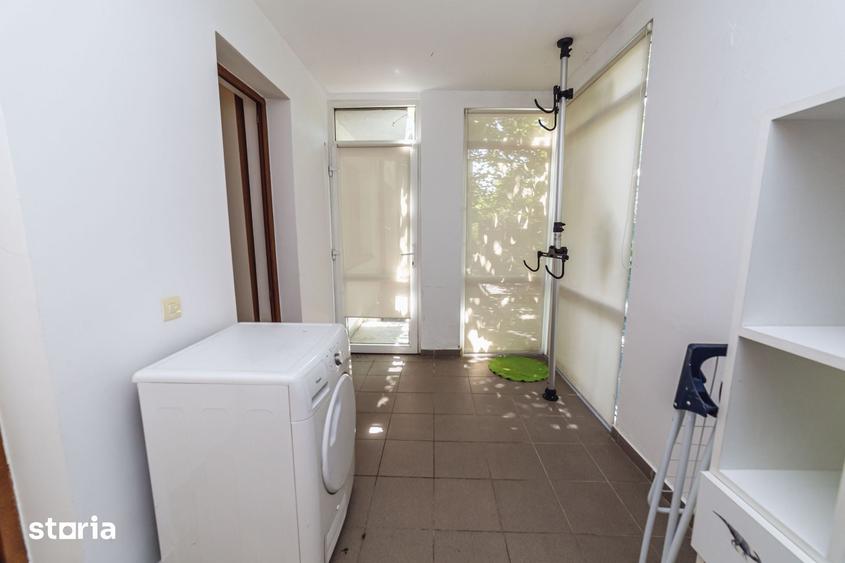 Apartament cu 3 camere decomandat în Giulești