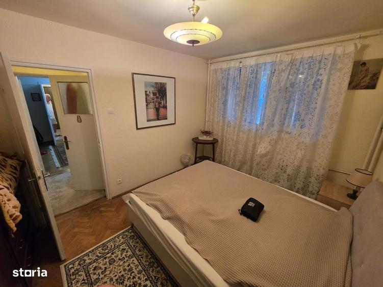 Apartament cu 2 camere semidecomandat în Mihai Bravu