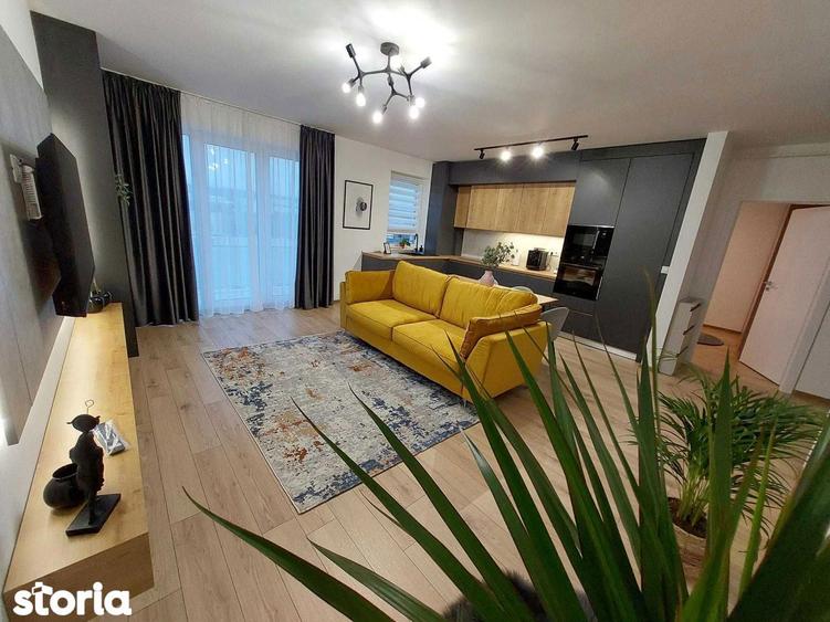 Apartament cu 2 camere, mobilat în Central