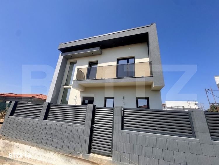 Casă cu 4 camere cu Teren 200 Mp în Malu Mare