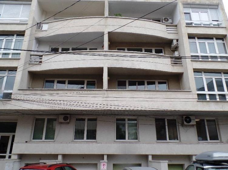 Birou, de 268 mp, în Aviatorilor
