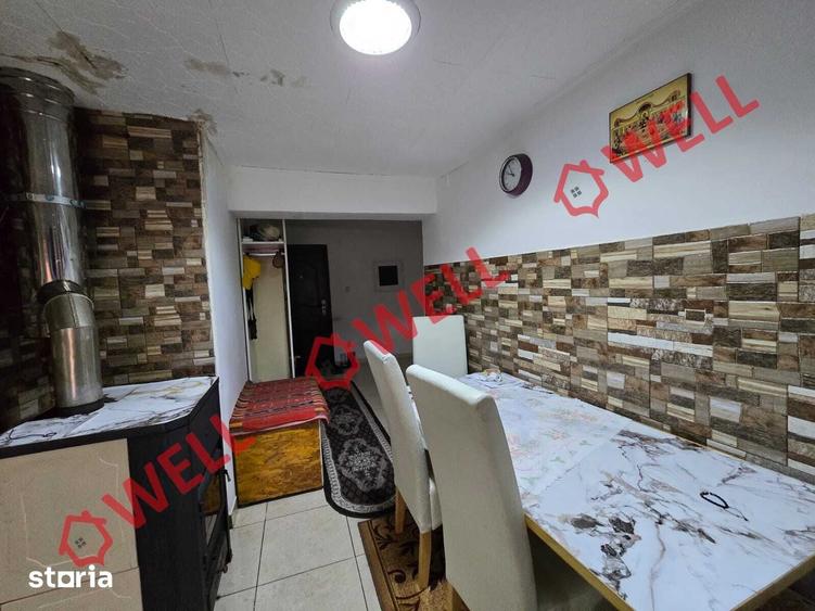 Casă cu 4 camere cu Teren 3233 Mp în Central