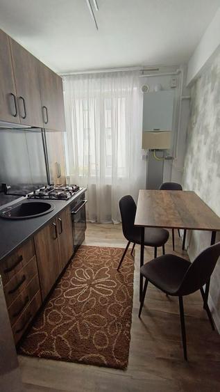 Apartament cu 2 camere semidecomandat în Drumul Carului