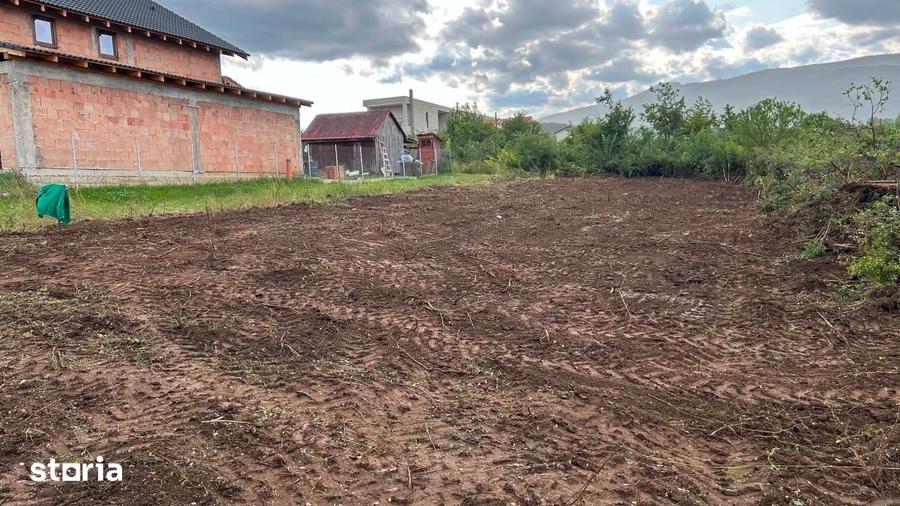 Teren de vanzare la super pret in alba iulia - 1