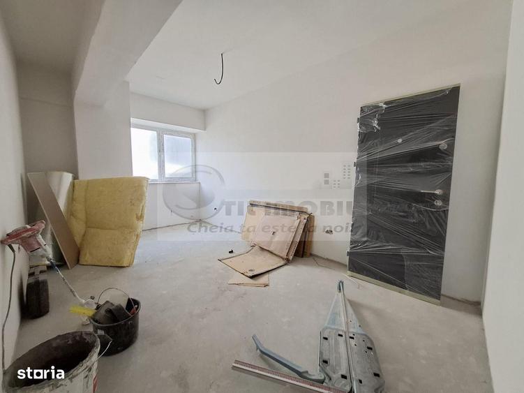 Apartament cu 2 camere decomandat în Galata