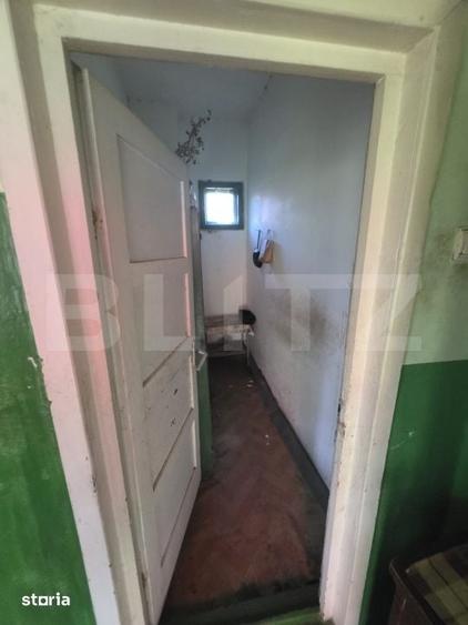 Casă cu 3 camere cu Teren 3900 Mp în Ernei