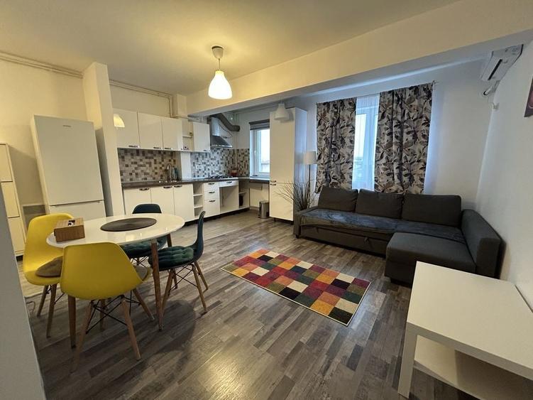 Apartament cu 2 camere decomandat în Theodor Pallady