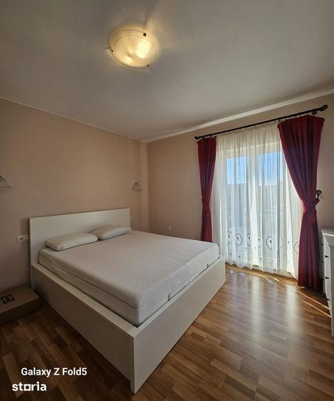 Casă cu 4 camere decomandat cu Teren 300 Mp în Europa