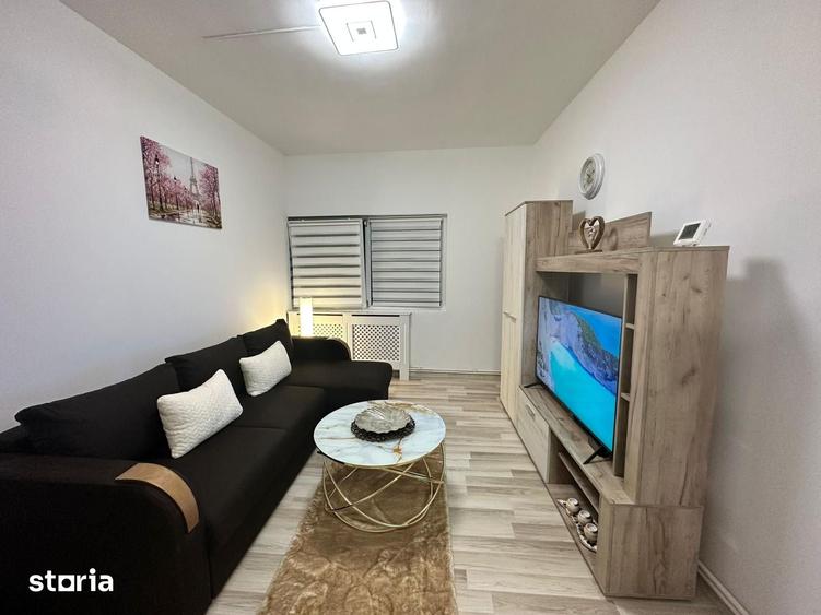 Apartament cu 2 camere în Podu Roș