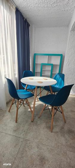 Apartament cu 2 camere decomandat în Sânmartin
